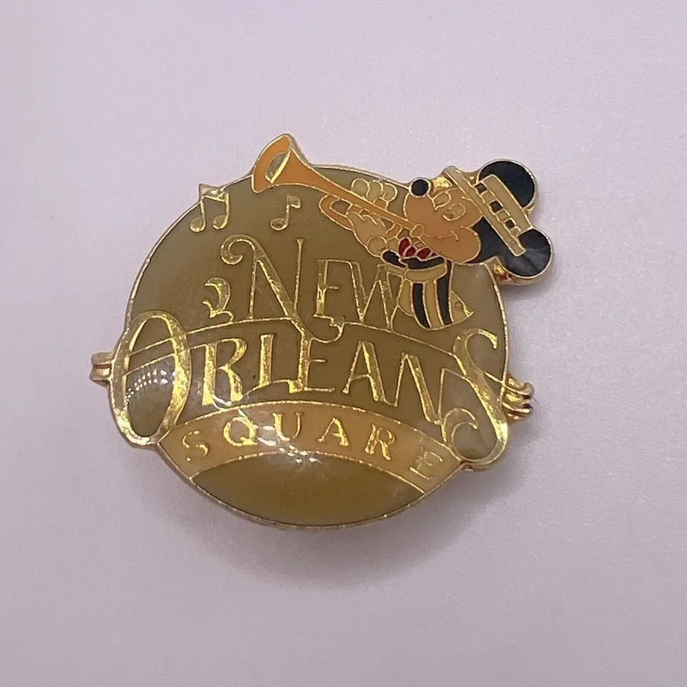 *3/$20* Vintage Disneyland New Orleans Square pin